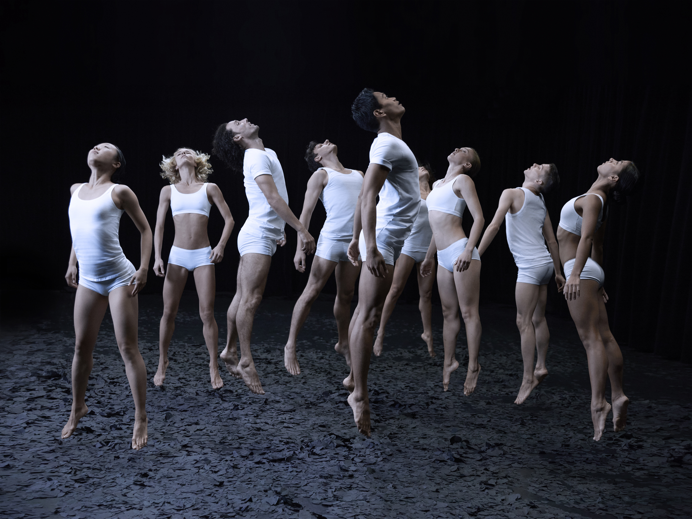 Behind the Scenes: SCHIESSER Wäsche künstlerisch interpretiert vom Ballet Biarritz