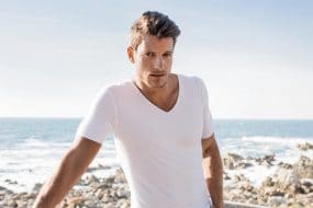 Lasercut Shirt für Herren - perfekt unter einem Slim Fit Hemd!