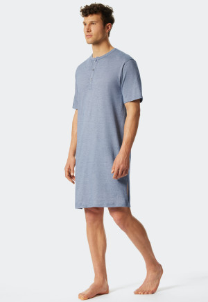 Chemise de nuit manches courtes coton bio col Serafino rayures bleu-blanc - Fashion Nightwear