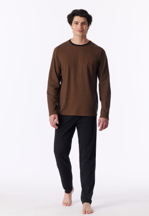 Lange pyjama met streepjes in de kleur toffee - 95/5