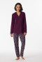 Pigiama lungo in cotone biologico con scollo a V, prugna - Comfort Nightwear