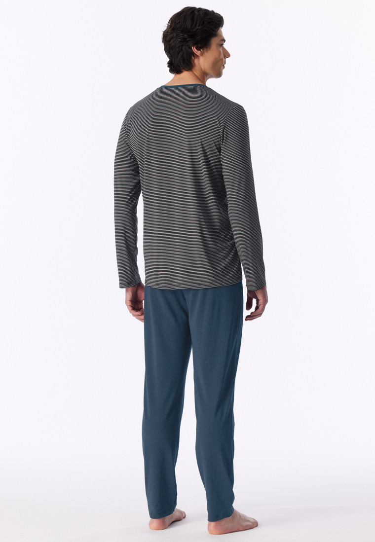 Lange pyjama van modalvezel met v-hals, blauw met strepen - Long Life Soft