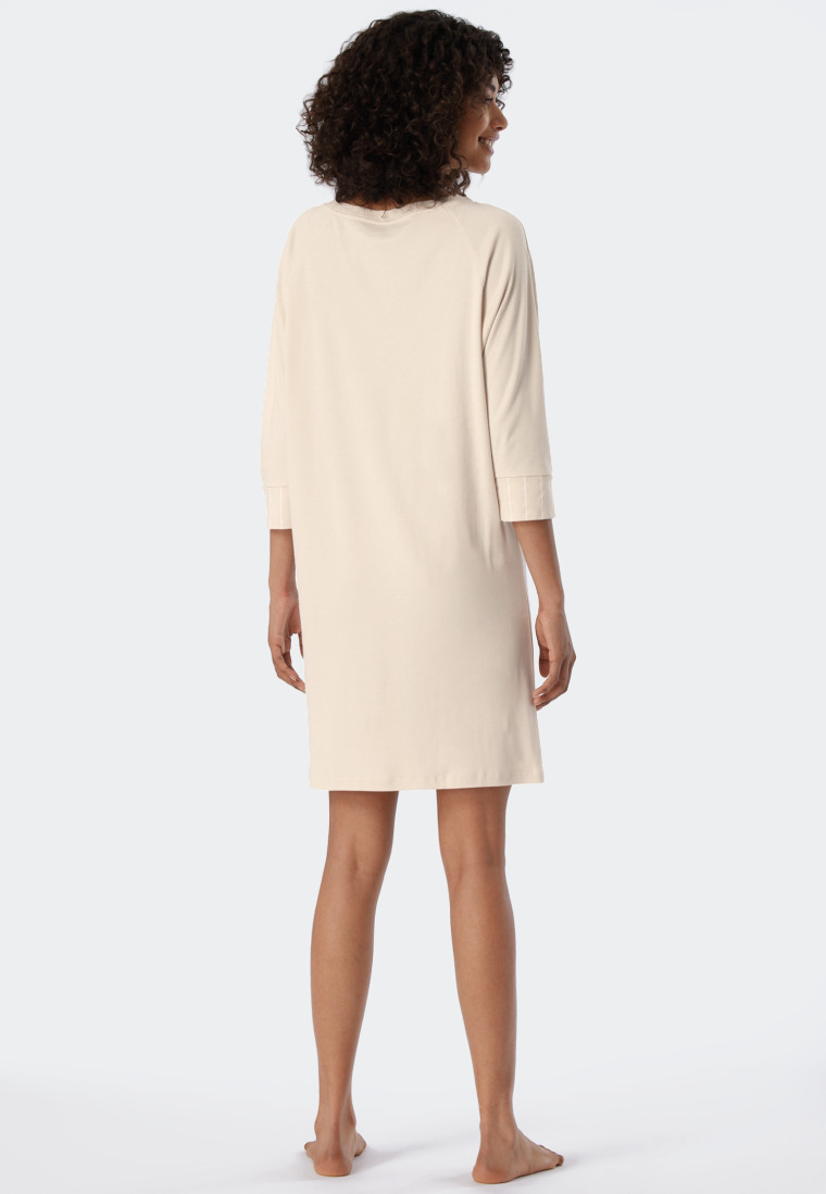 Maglia da notte oversize in modal con maniche a 3/4 e polsini, color sabbia - Modern Nightwear